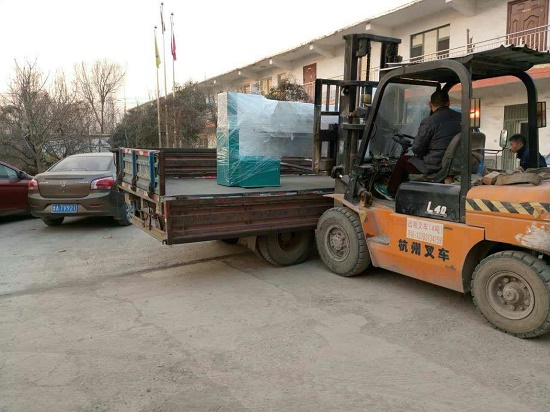 山西木工車床發貨圖