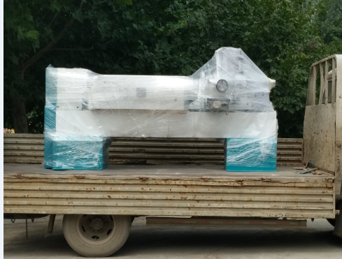 1530單軸雙刀木工車床車拉一體發貨 1530單軸雙刀木工車床車拉一體發貨